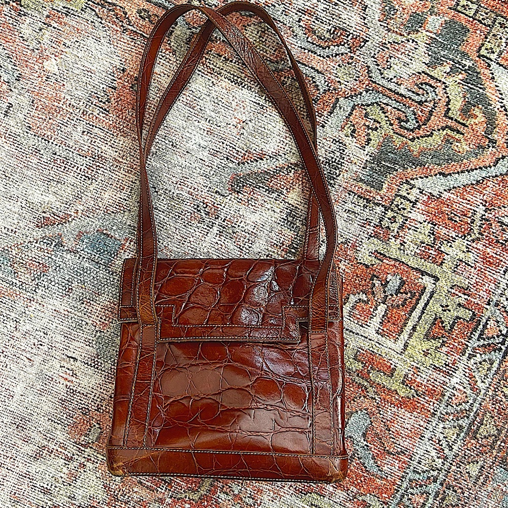 Vintage Furla Made In Italy Brown Embossed Crocodile Leather Flap Close Handbag